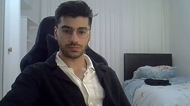 ciceroable online show from April 2026 09:04:02 PM