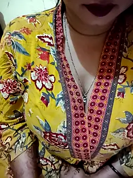 PARI51 online show from February 2026 08:15:01 PM