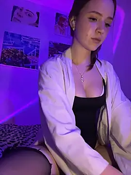 ameliamooon online show from February 2026 09:03:02 PM