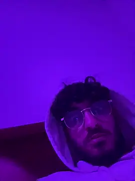 benisssss online show from March 2026 10:35:02 PM