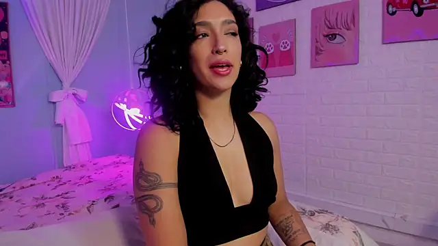 Cleo Foxx online show from April 2026 11:41:02 AM