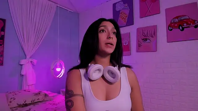 Cleo Foxx online show from May 2026 04:11:02 PM