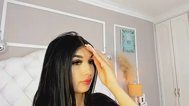 Snapshot of saryth_hott chatting on February 2026 02:23:01 PM saryth hott online show from February 2026 02:23:01 PM