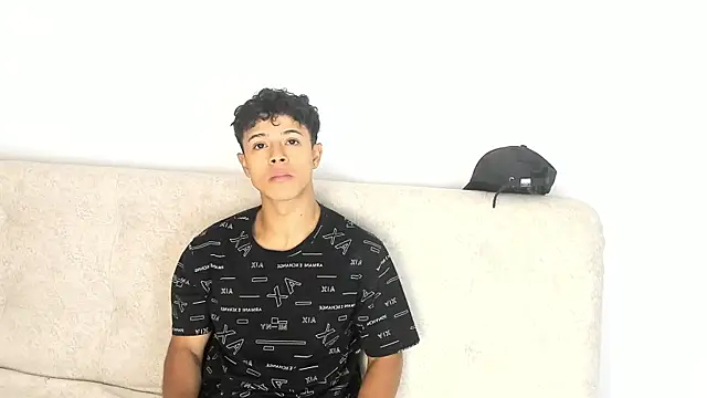 Snapshot of _Alex_Colton chatting on February 2026 03:03:01 AM Alex Colton online show from February 2026 03:03:01 AM