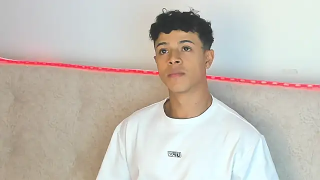 Snapshot of _Alex_Colton chatting on February 2026 10:09:01 PM Alex Colton online show from February 2026 10:09:01 PM