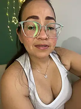 alisbloom online show from March 2026 06:14:02 PM