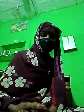 Snapshot of HOT-SEER3 chatting on February 2026 09:57:01 PM HOT-SEER3 online show from February 2026 09:57:01 PM