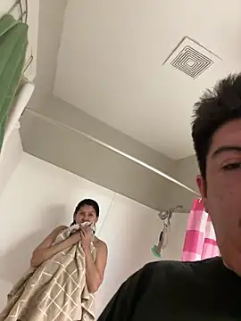 Snapshot of Skizm1986 chatting on February 2026 07:23:02 PM Skizm1986 online show from February 2026 07:23:02 PM