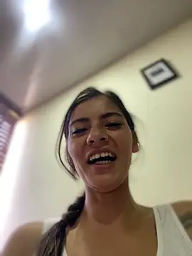 Esperanza GS online show from February 2026 01:33:02 PM