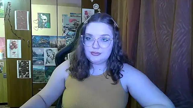 Snapshot of Teasing_Dora chatting on February 2026 06:59:01 PM Teasing Dora online show from February 2026 06:59:01 PM