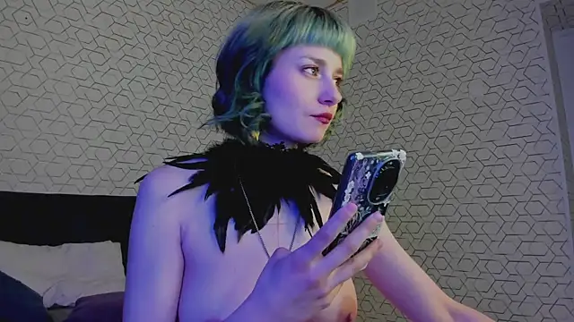 Scarle Whisper online show from May 2026 04:04:02 PM