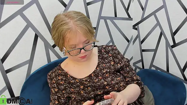 Lauraaa Smith online show from February 2026 01:45:01 AM