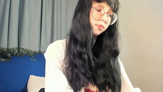 CosmicGleam online show from May 2026 09:10:02 PM