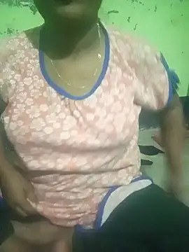 Romantic-Couple999 online show from March 2026 07:53:01 PM