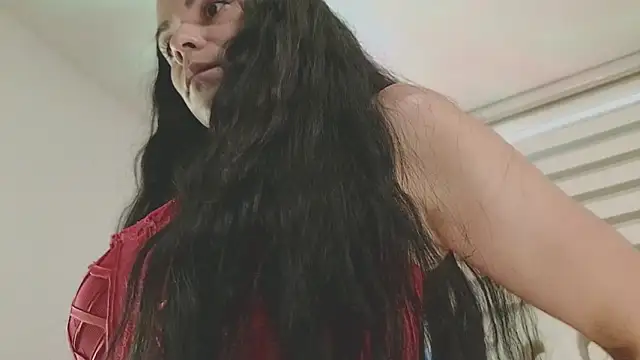 verodeli online show from February 2025 08:28:02 PM