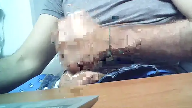 elegantblack online show from April 2026 11:50:02 AM