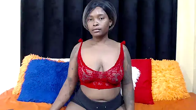 Snapshot of Lavendaxxx chatting on February 2026 04:55:02 PM Lavendaxxx online show from February 2026 04:55:02 PM