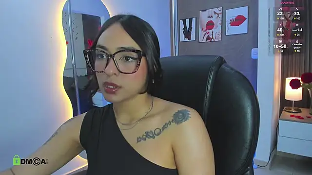 Snapshot of linda_dixon chatting on February 2026 11:56:02 PM linda dixon online show from February 2026 11:56:02 PM