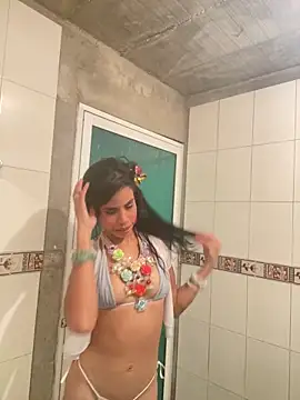 Snapshot of canela_salvaje chatting on February 2026 08:36:01 PM canela salvaje online show from February 2026 08:36:01 PM