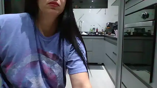 Laura 81 online show from February 2026 08:46:01 AM