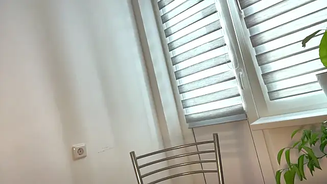 Snapshot of Sarahsolara chatting on February 2026 02:03:01 PM Sarahsolara online show from February 2026 02:03:01 PM