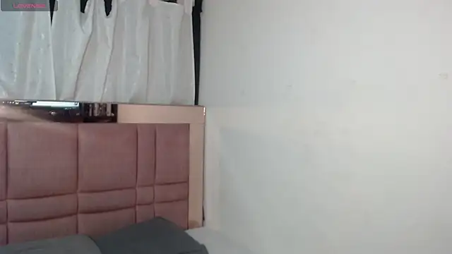 Snapshot of saraymoon chatting on February 2026 08:48:02 PM saraymoon online show from February 2026 08:48:02 PM