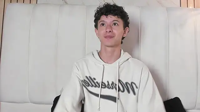 David Roy  online show from February 2026 12:39:02 PM