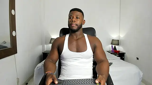 James McBoy online show from July 2026 10:03:01 PM