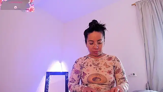 chiarafustox online show from February 2026 04:56:02 PM