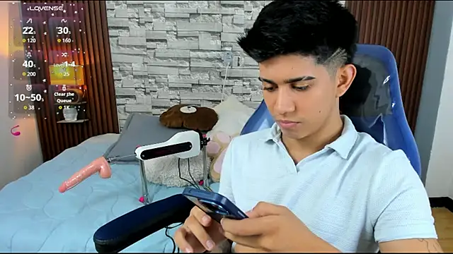 Snapshot of Thiago_Olsen chatting on February 2026 09:24:01 PM Thiago Olsen online show from February 2026 09:24:01 PM