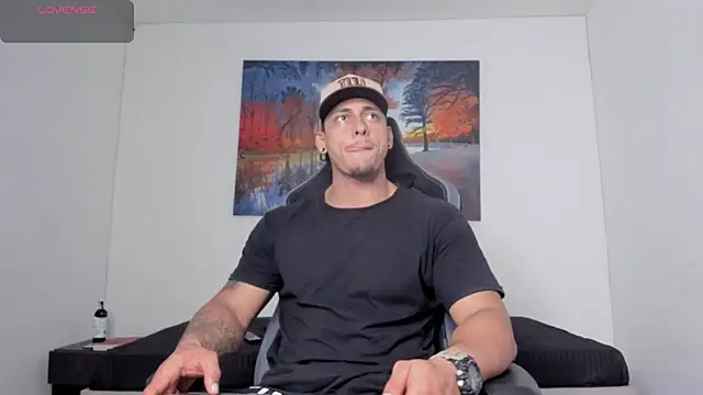 ryanwhite3 online show from April 2026 02:00:02 AM