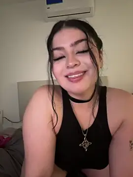 Snapshot of lolaaculaa chatting on February 2026 06:35:02 AM lolaaculaa online show from February 2026 06:35:02 AM