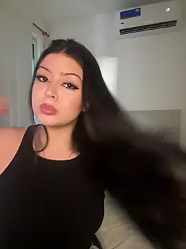 Snapshot of lolaaculaa chatting on February 2026 09:47:02 PM lolaaculaa online show from February 2026 09:47:02 PM