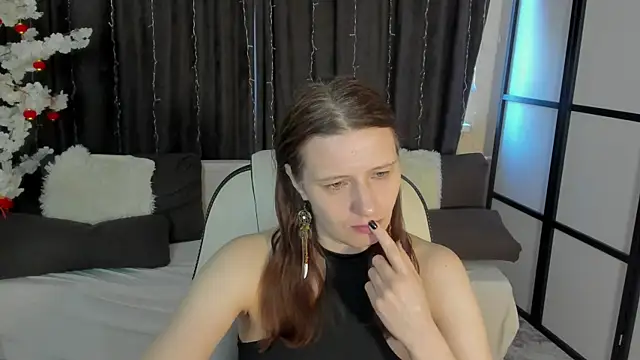 Kathrine Meyer online show from April 2026 02:09:02 AM