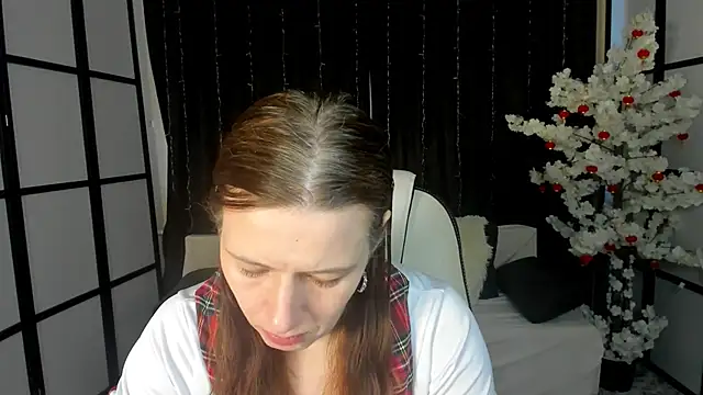 Kathrine Meyer online show from April 2026 01:53:01 AM