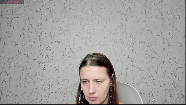 Kathrine Meyer online show from May 2026 02:28:02 AM