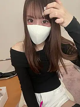 momo mm online show from May 2026 03:01:02 AM
