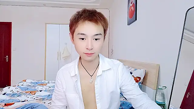 Snapshot of SUNNY_BOY chatting on February 2026 02:22:01 AM SUNNY BOY online show from February 2026 02:22:01 AM