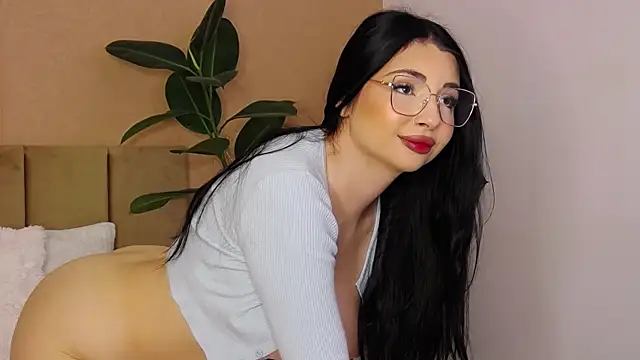 BellaHere online show from May 2026 06:32:03 AM