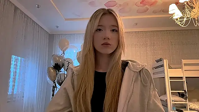 IvyArmbrister online show from February 2026 03:18:02 PM