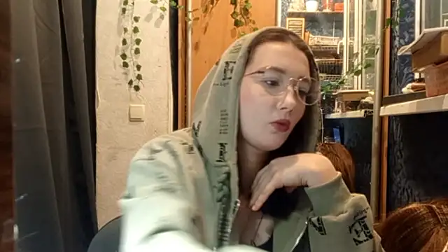 PhoebePalmer online show from February 2026 08:25:02 PM