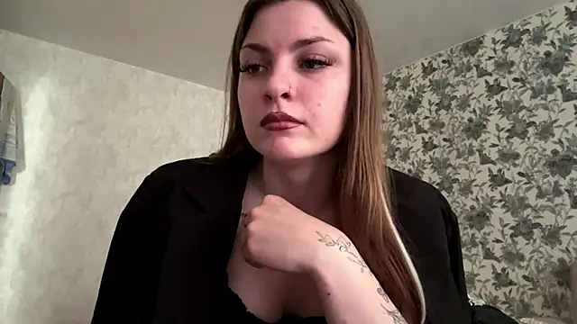 Snapshot of JackiStrum chatting on April 2026 10:54:02 AM JackiStrum online show from April 2026 10:54:02 AM