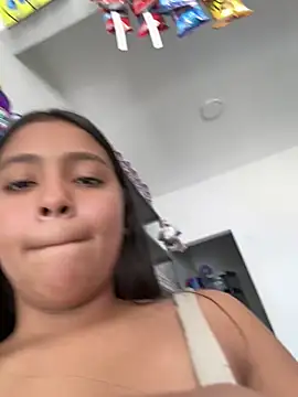 Snapshot of Baby_morena12 chatting on February 2026 04:02:02 PM Baby morena12 online show from February 2026 04:02:02 PM