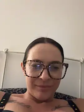 SophieSchmidt online show from April 2026 06:34:01 PM