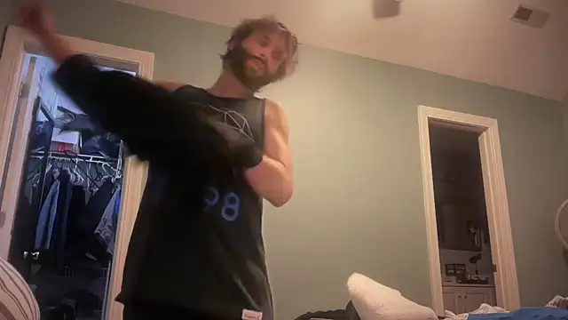 TrndSettr online show from April 2026 11:35:02 PM