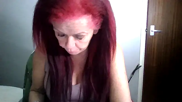 Forbidden-Irish-x online show from April 2026 09:13:01 PM