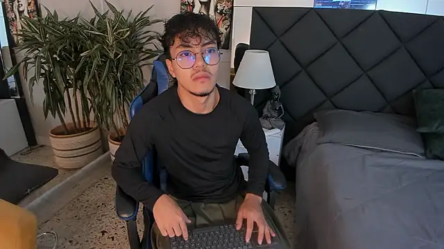 kai storn online show from March 2026 11:18:01 AM