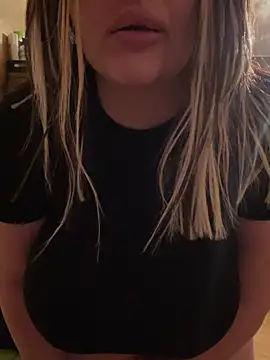 Snapshot of Milish7777 chatting on February 2026 09:04:01 PM Milish7777 online show from February 2026 09:04:01 PM