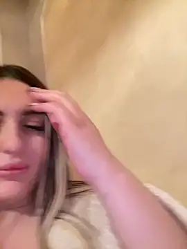 Snapshot of Milish7777 chatting on February 2026 09:35:01 PM Milish7777 online show from February 2026 09:35:01 PM