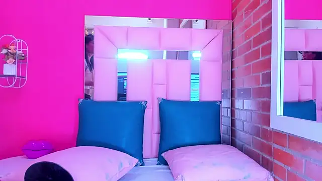 Baby doll XOXO online show from February 2026 02:36:01 PM